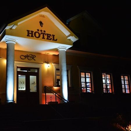 Hotel Rytwiany Ngoại thất bức ảnh