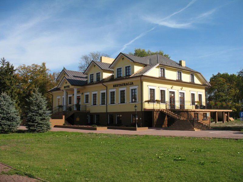 Hotel Rytwiany Ngoại thất bức ảnh
